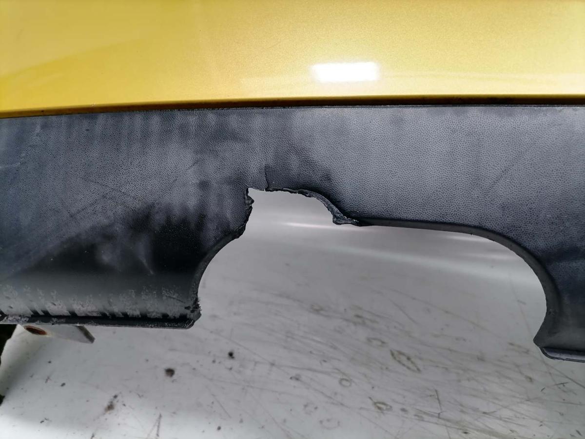 VW Golf 4 Cabrio Stoßstange Stoßfänger hinten LA1U Futuragelb Facelift BJ98